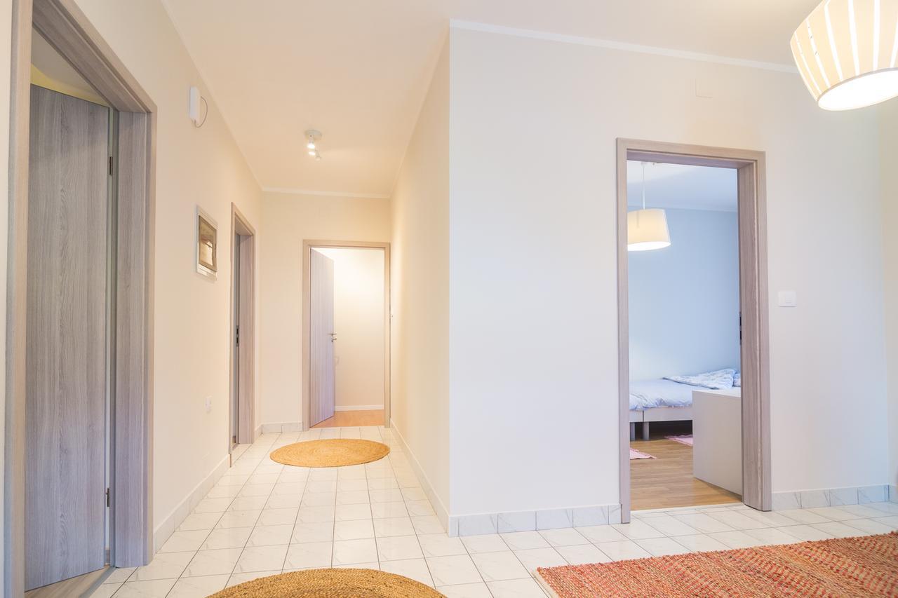 Hop House Garni Hotel ポストイナ エクステリア 写真